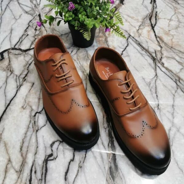 Chaussures de ville classique décontractées en cuir pour hommes, confortables