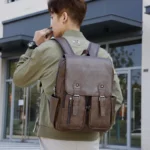 Sac à dos tendance pour hommes, sacoche d'ordinateur en cuir PU, pour étudiants, quotidien, avec poches et fermetures éclair multiples, idéal pour le travail, 2025 – Image 3