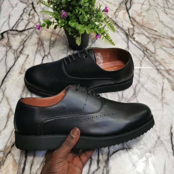 Chaussures de ville classique décontractées en cuir pour hommes, confortables