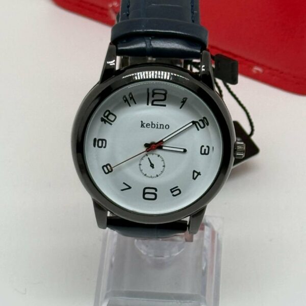 Montre de classe  élégante– Style intemporel et raffiné.