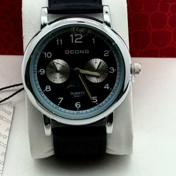 Montre de classe  élégante– Style intemporel et raffiné.