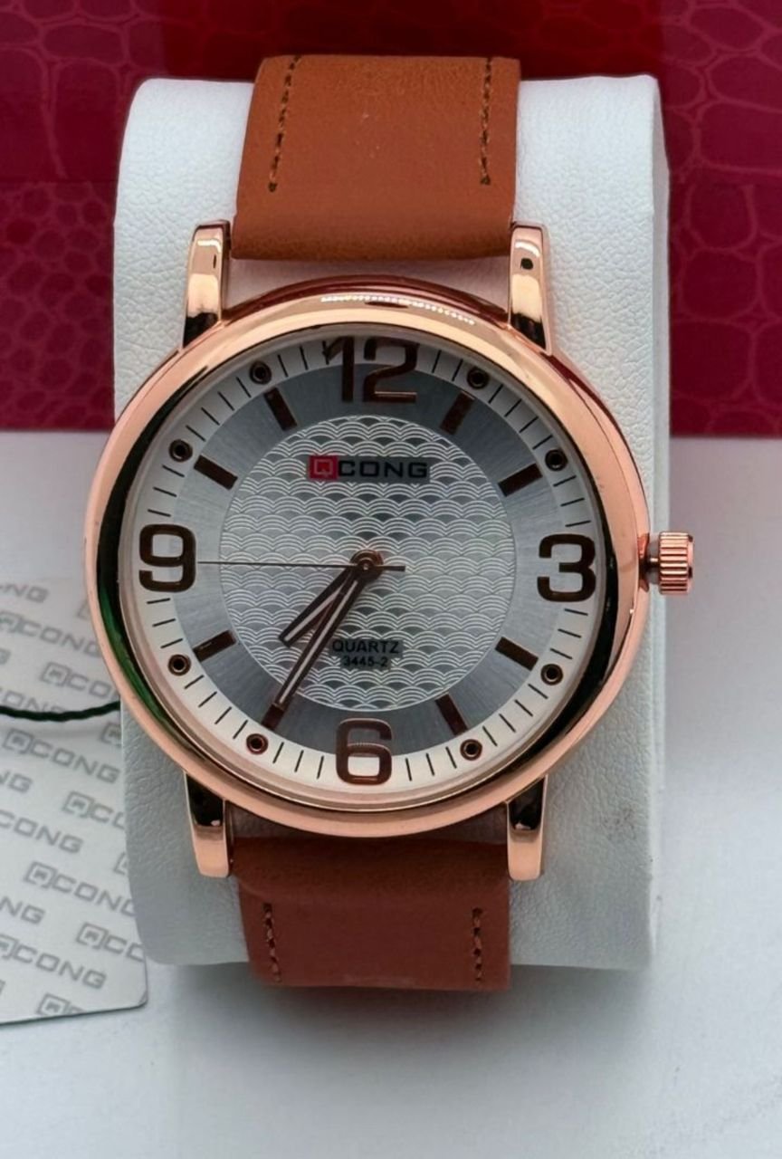 2025/10/IMG-20251023-WA0039.jpg Montre de classe élégante– Style intemporel et raffiné. – Image 1