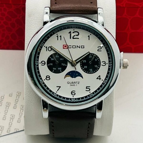 Montre de classe  élégante– Style intemporel et raffiné.