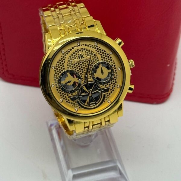 Montre de classe  élégante– Style intemporel et raffiné.