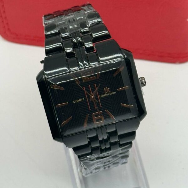 Montre de classe  élégante– Style intemporel et raffiné.