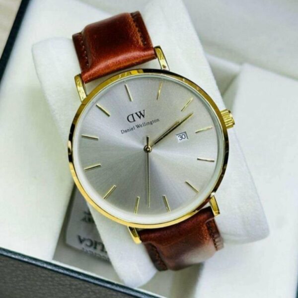 Montre de classe  élégante– Style intemporel et raffiné.