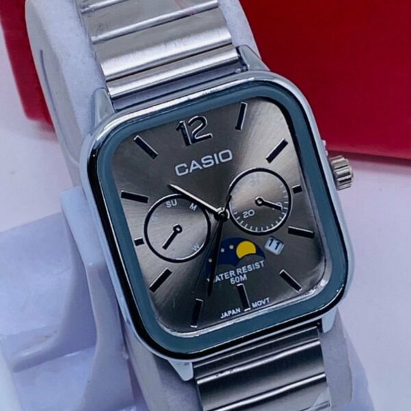 Montre de classe  élégante– Style intemporel et raffiné.