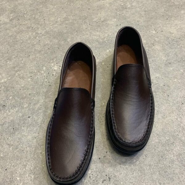 Mocassin Homme en Cuir Véritable – Élégance et Confort