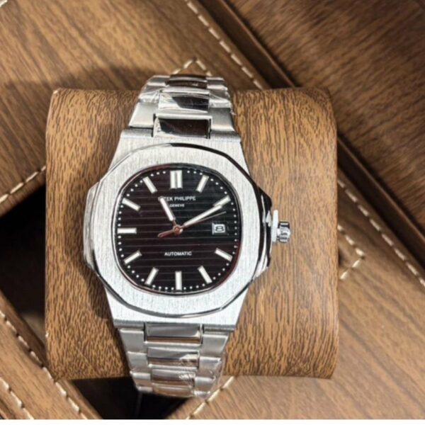 Montre de classe  élégante– Style intemporel et raffiné