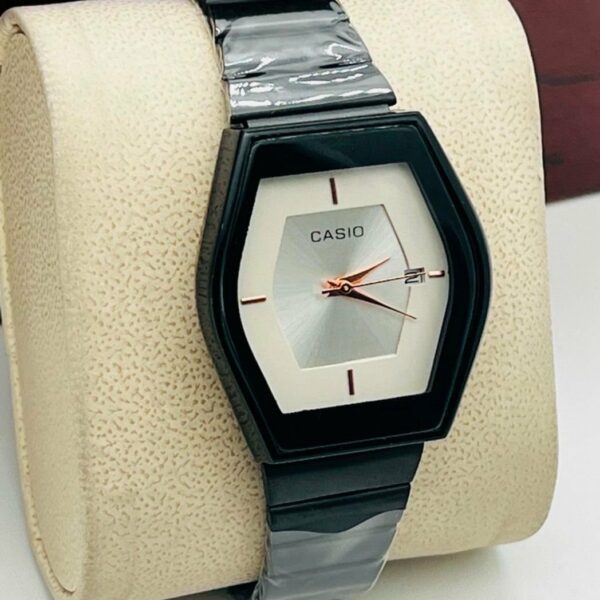 Montre de classe  élégante– Style intemporel et raffiné