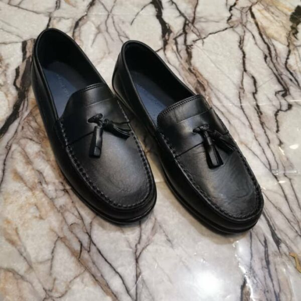 Mocassin Homme en Cuir Véritable – Élégance et Confort