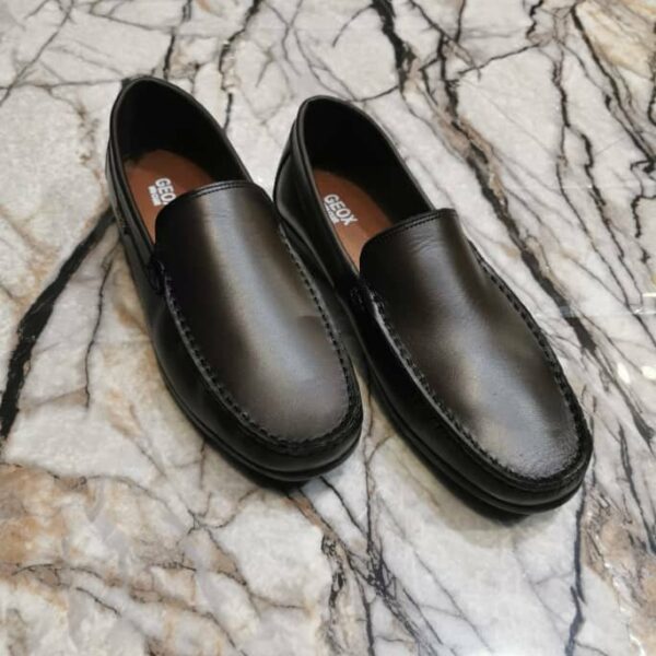 Mocassin Homme en Cuir Véritable – Élégance et Confort