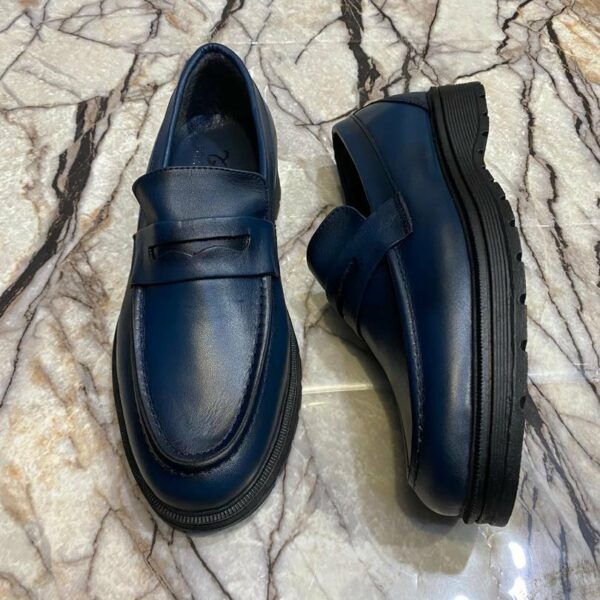 Chaussures de ville classique en cuir veritable pour hommes, confortable