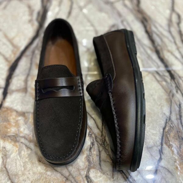 Mocassin Homme en Cuir Véritable et daim– Élégance et Confort