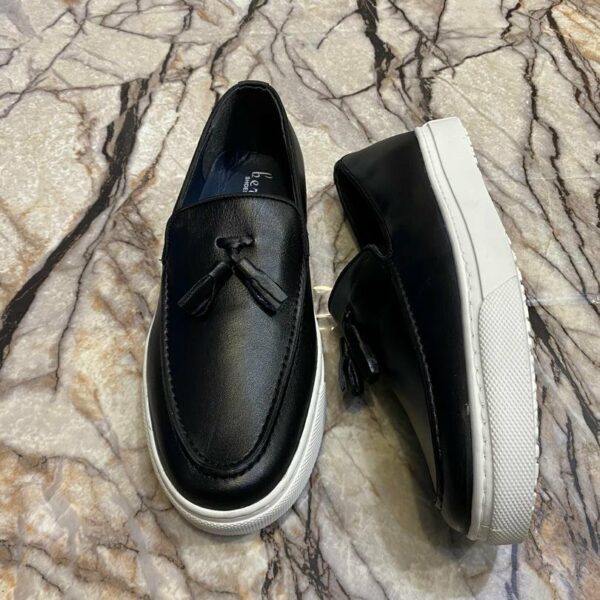 Chaussures de ville classique en cuir veritable pour hommes, confortables