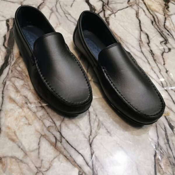 Mocassin Homme en Cuir Véritable – Élégance et Confort