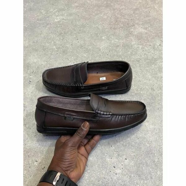 Mocassin Homme en Cuir Véritable – Élégance et Confort