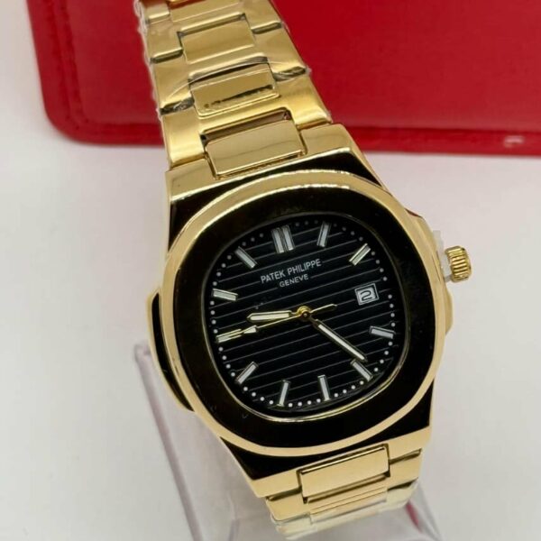 Montre de classe  élégante– Style intemporel et raffiné