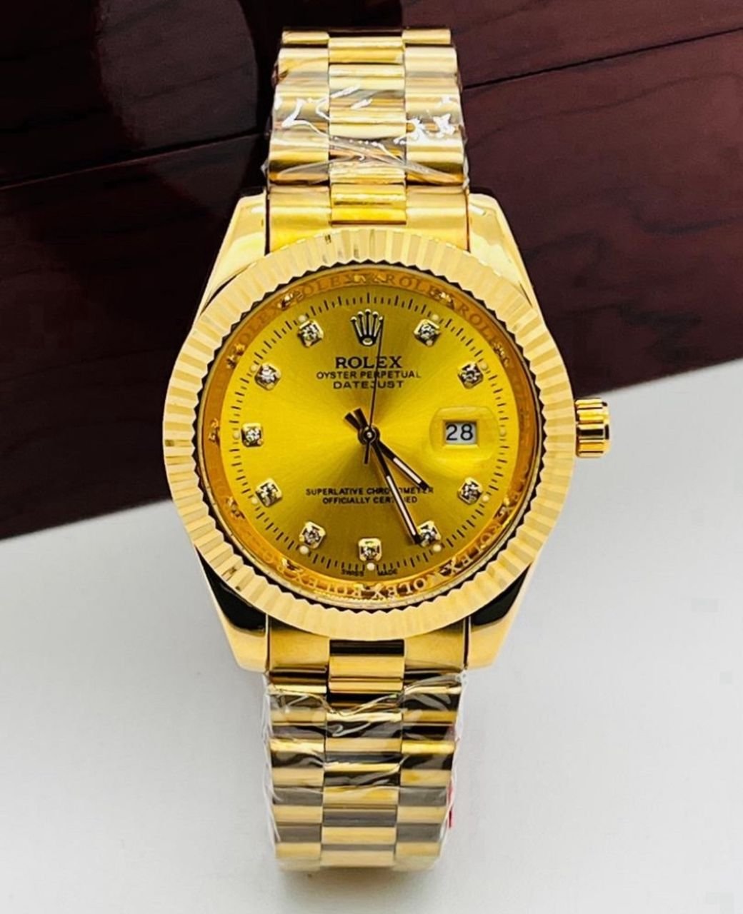 2026/01/1001328055.jpg Montre de classe élégante– Style intemporel et raffiné – Image 1