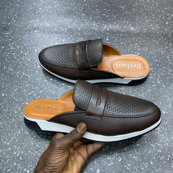 chaussure babouche moderne en cuir 100%