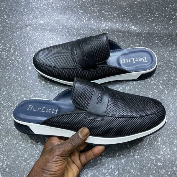 chaussure babouche moderne en cuir 100%