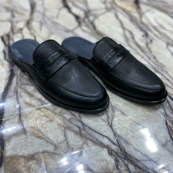 chaussure babouche moderne en cuir 100%